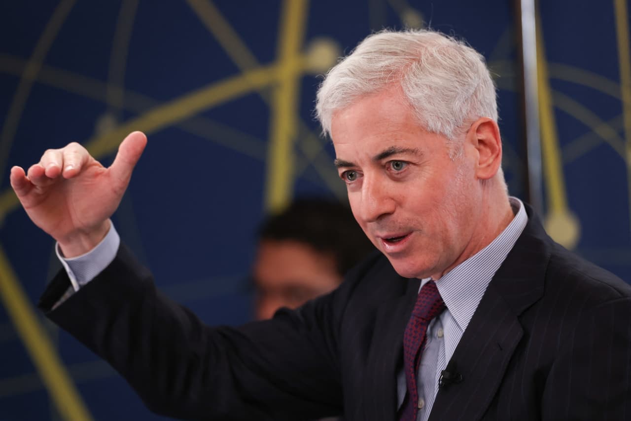 Bill Ackman sees investors repeating a mistake of 2000: Flocking to the ‘new new’ and ignoring quality names