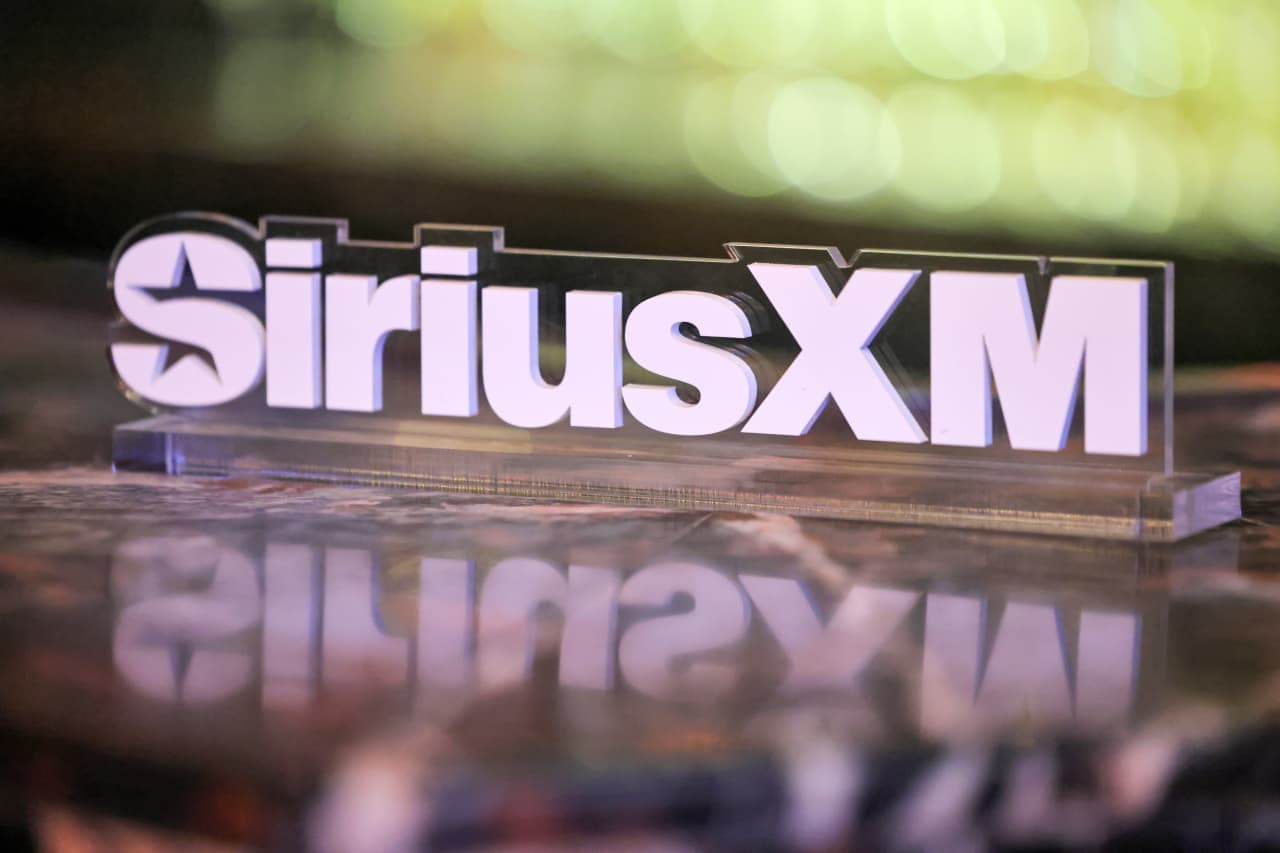 A possible SiriusXM-iHeartMedia merger would be the latest ominous sign for radio