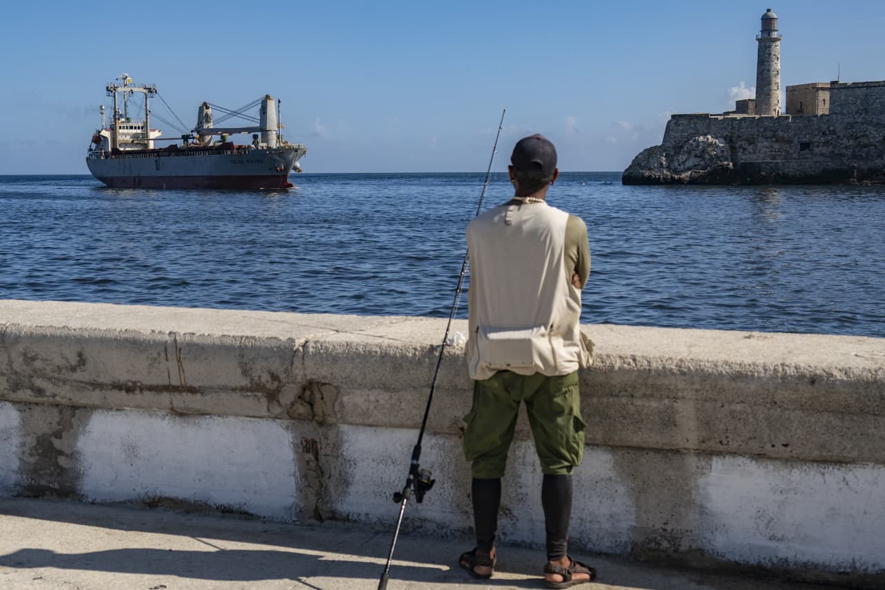 As Iran war drags on, this is how quickly global oil stocks are being depleted — and travel season is starting soon