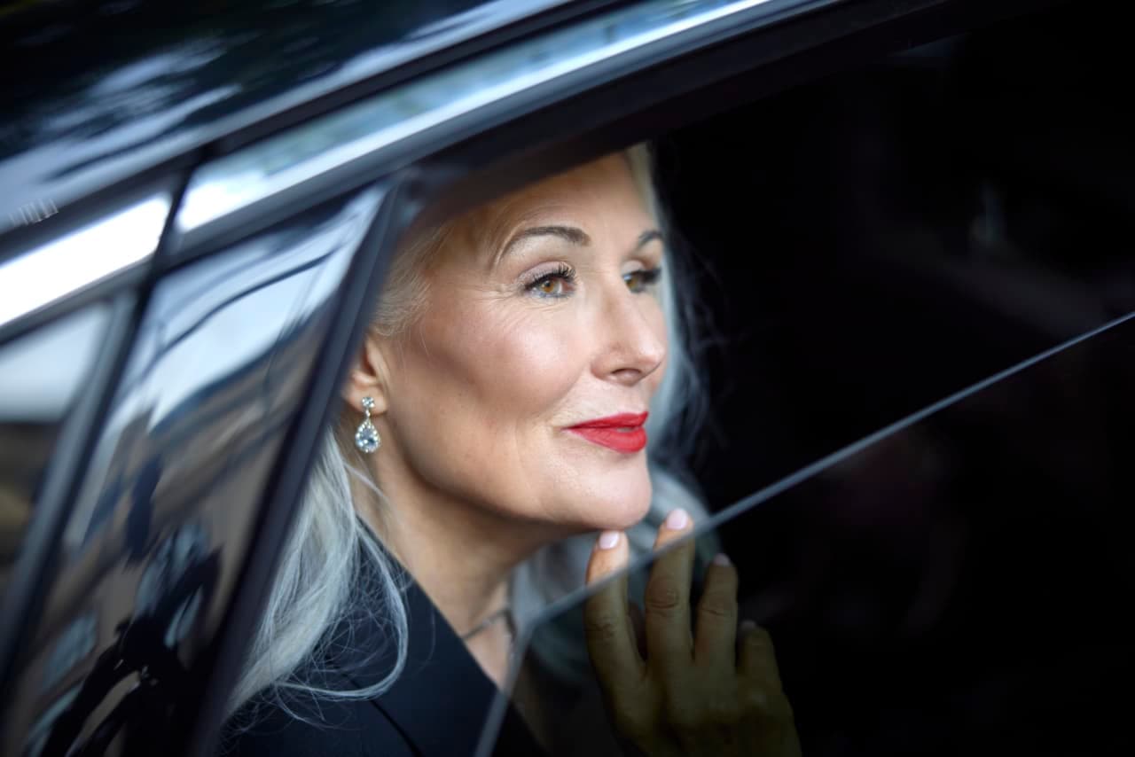 ‘No one seems to wear their bling’: Is it safe to show off your expensive jewelry?