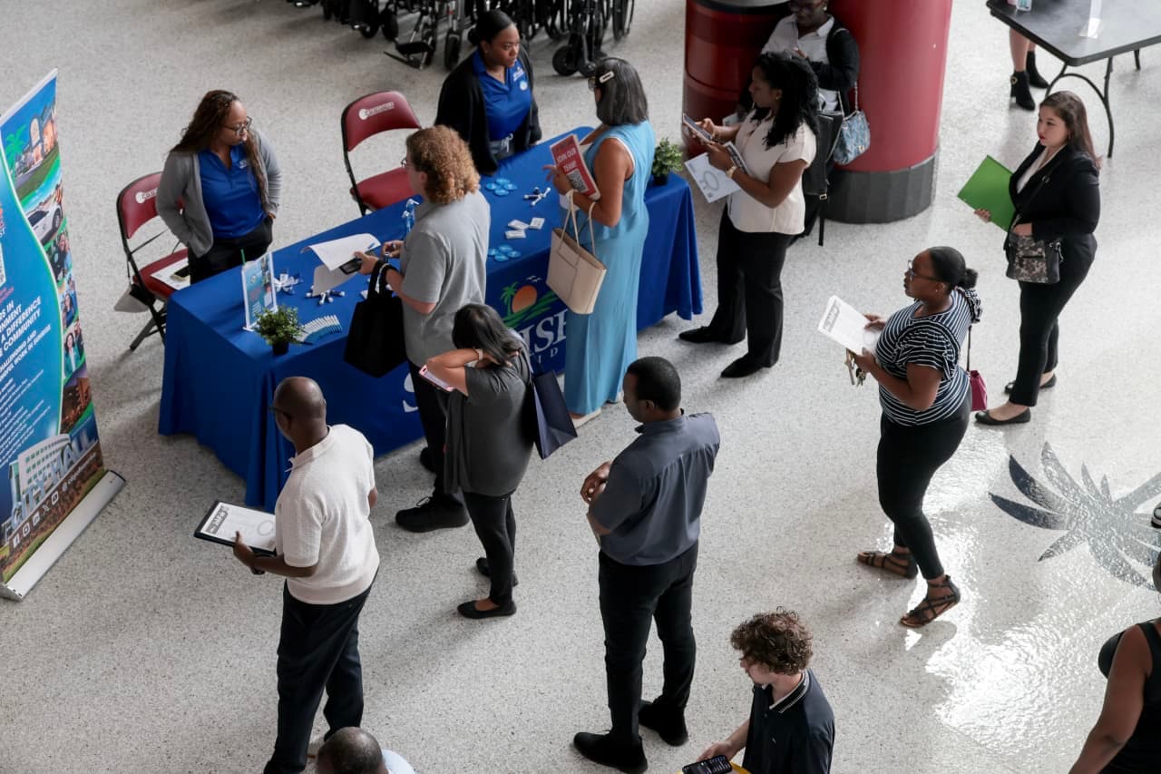 ADP says businesses create the most new jobs in 15 months. Labor market might be thawing.