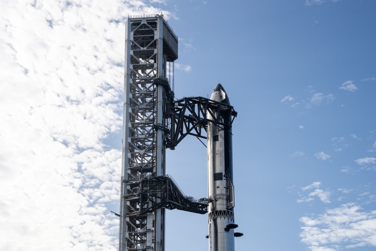 Jefferies CEO says his firm is not in the SpaceX shorting business