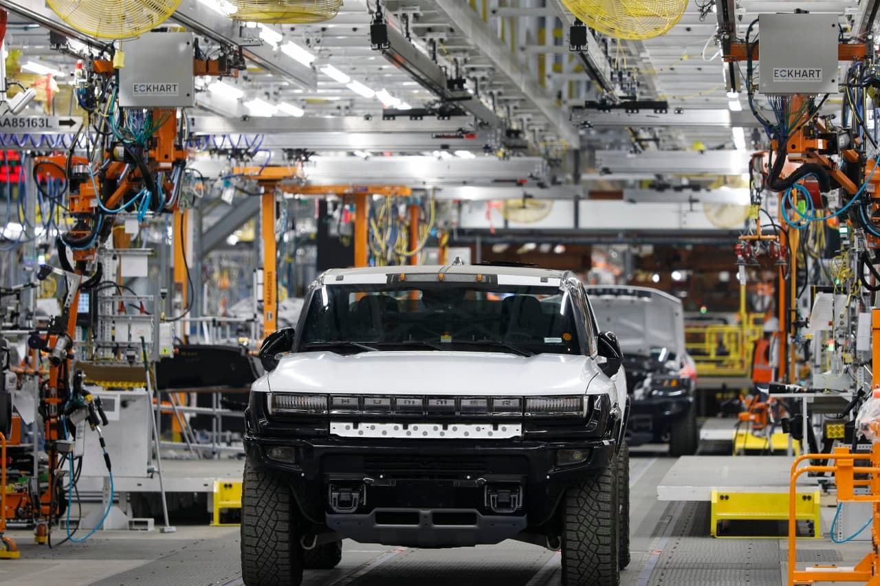 GM follows Ford by making a big energy bet — this time with an unconventional approach