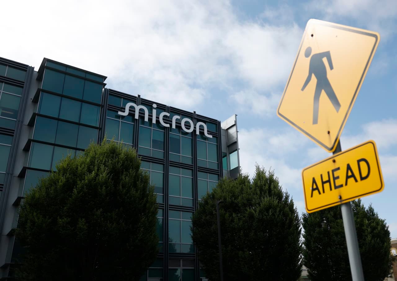 The historic surge in chip stocks highlights Micron’s valuation, and a related warning