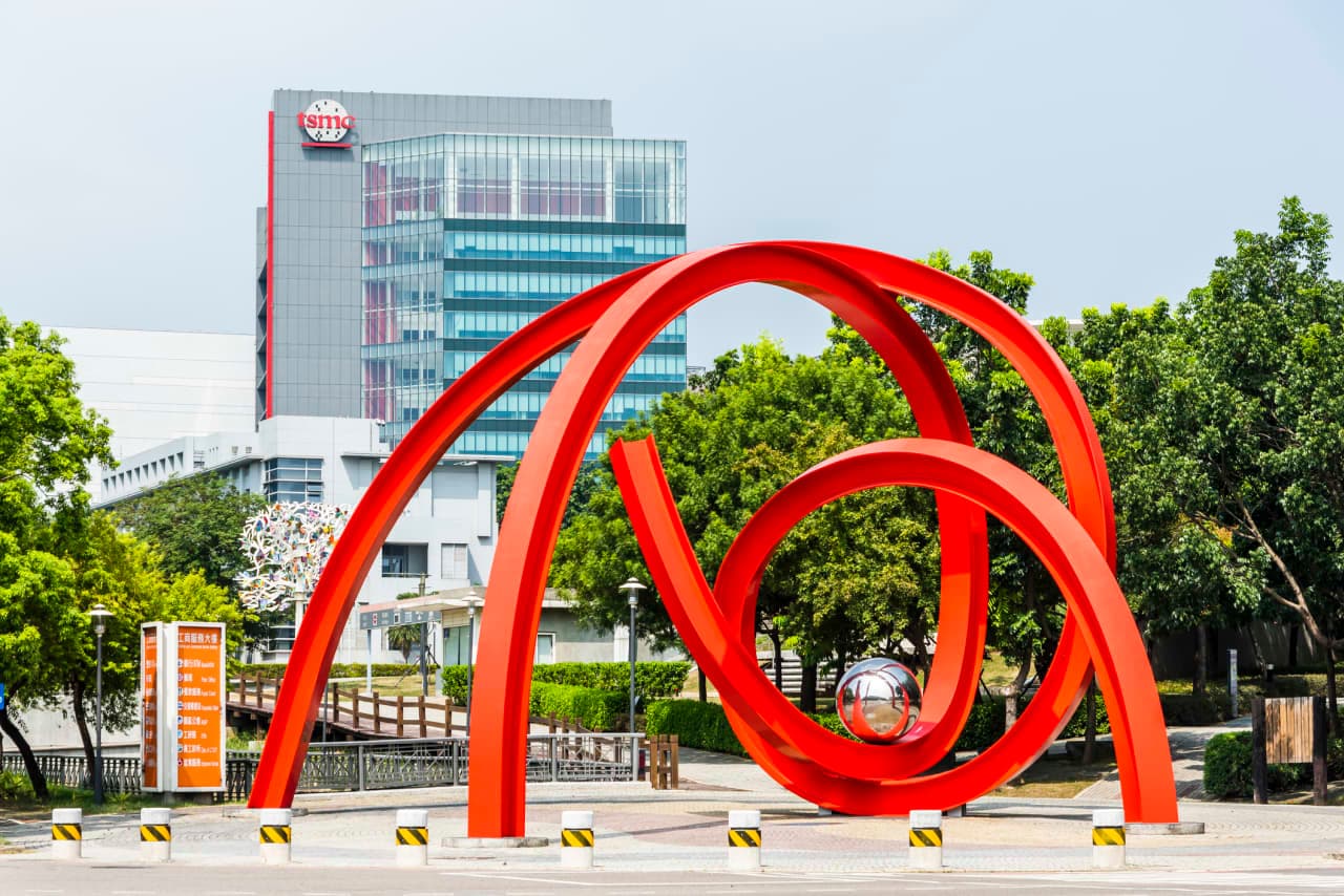 TSMC beat-and-raise shows chip momentum is continuing