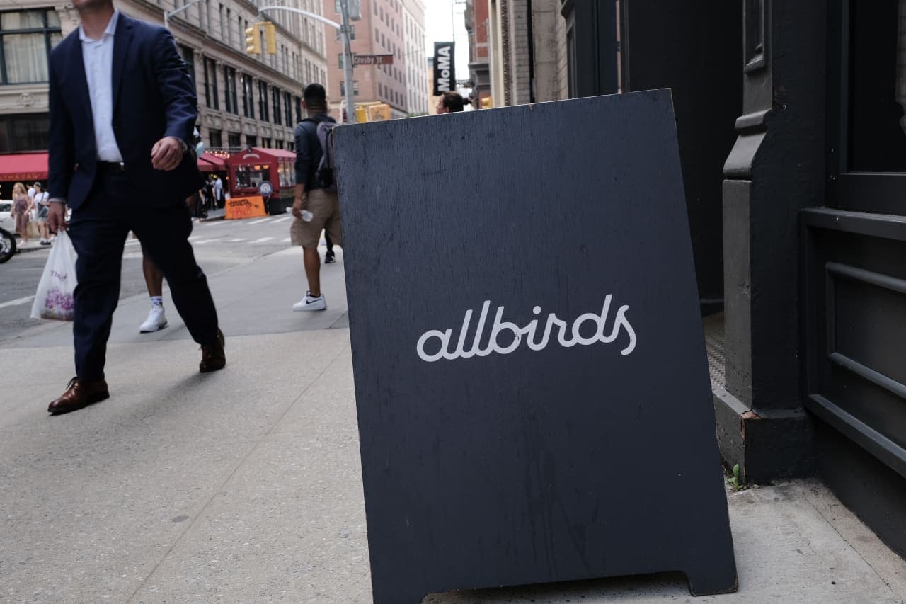 How Allbirds went from a $2.2 billion IPO to a $39 million flop
