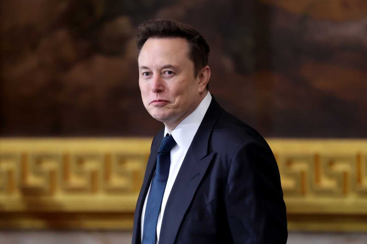 Here’s how SpaceX is pitching its IPO to everyday investors