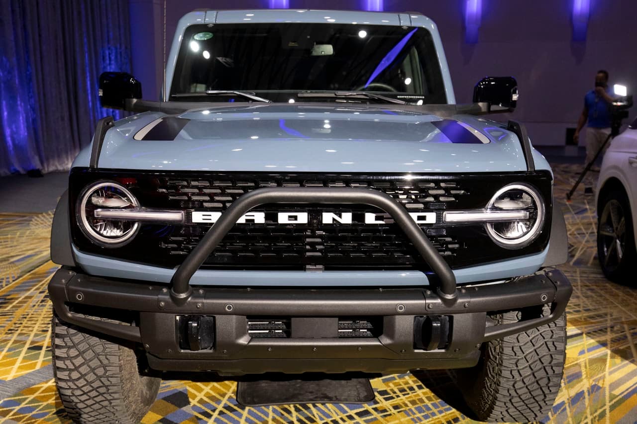 Ford’s stock climbs to highest close in three years. Here’s what’s behind its run.