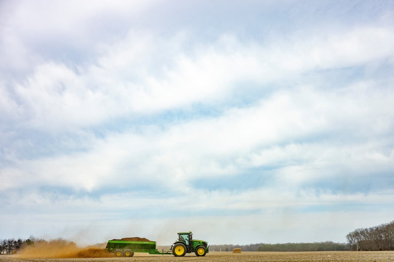The Iran war is jacking up fertilizer prices and forcing farmers to make tough calls. ‘If I guess wrong, I lose the farm.’