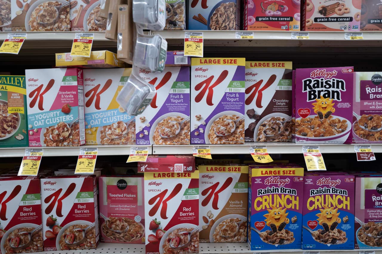 ‘Fibermaxxing’ has spurred the launch of fiber sodas and gummies. Is the craze going too far?
