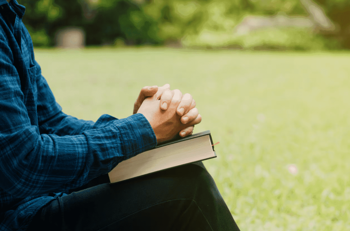 Is the stock market open today for Good Friday? Will banks and the post office be closed?