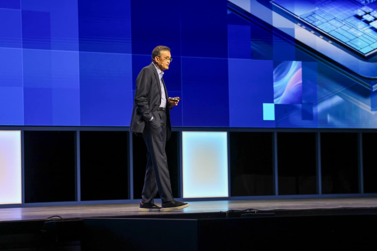 Intel’s stock extends its spectacular run — and could see its best daily gain on record