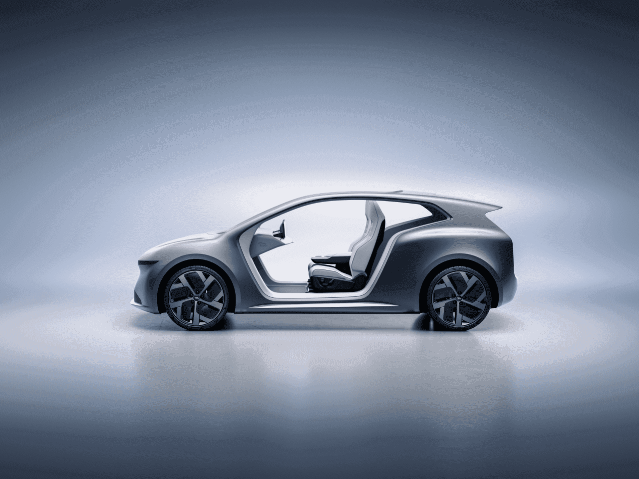 A new CEO and a deal with Uber aren’t enough to lift this EV maker’s struggling stock