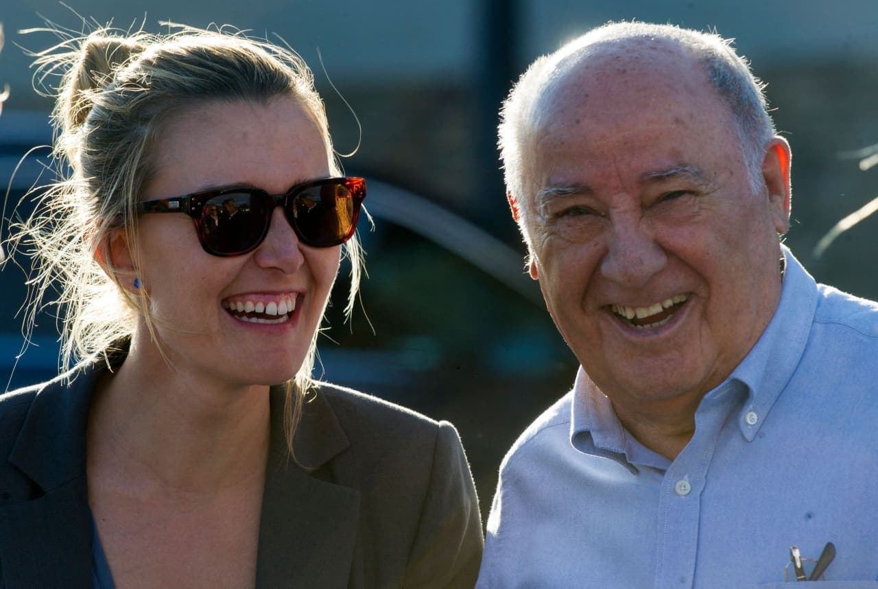 Billionaire moves into 10th place globally as Inditex sales jump