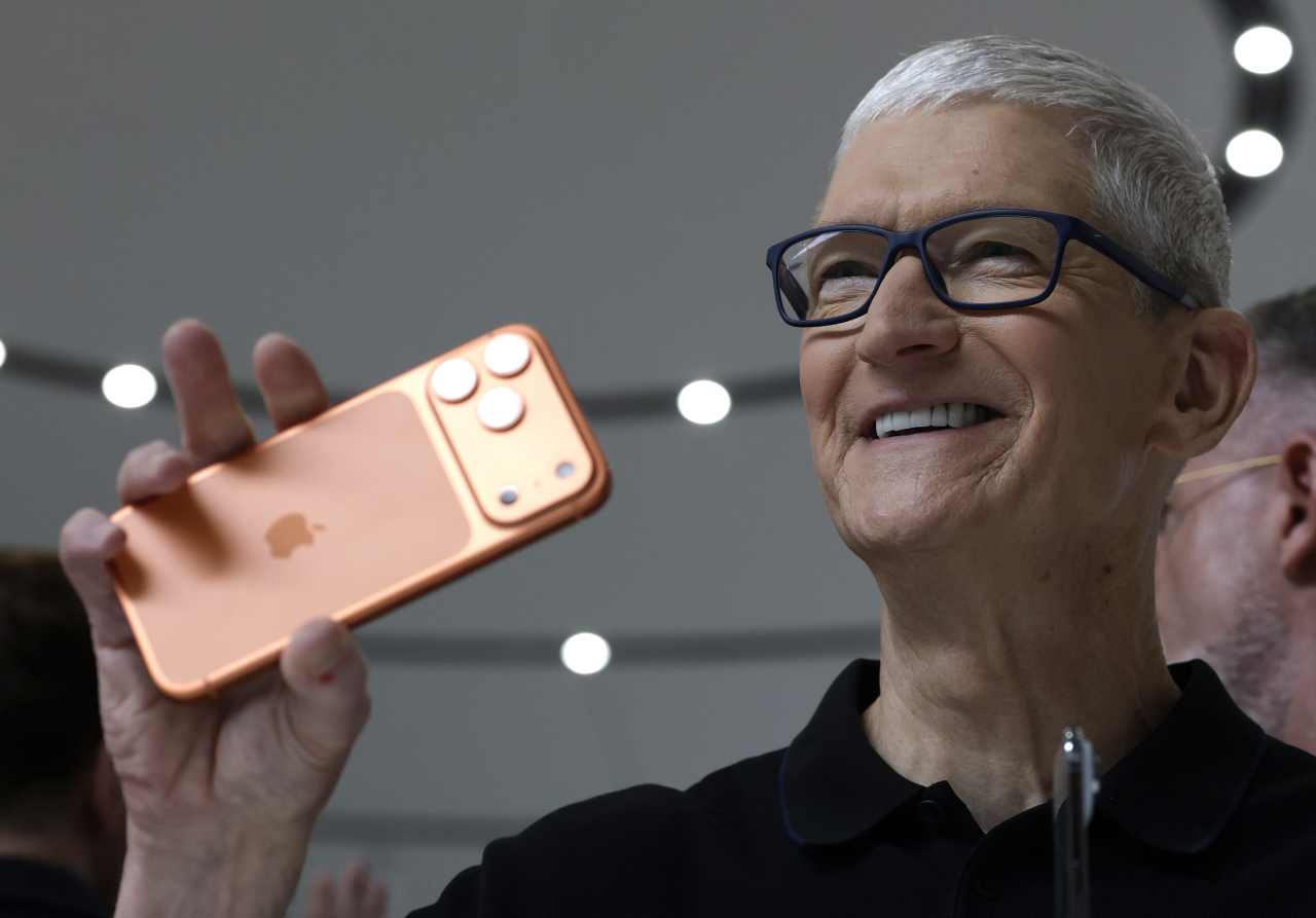 This is what critics of Apple and Tim Cook get dead wrong