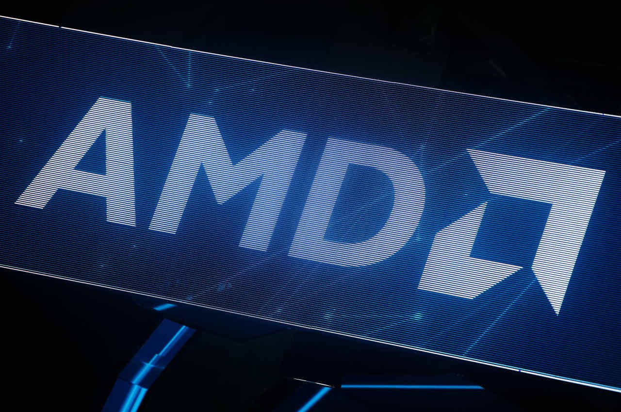 AMD flirts with a $900 billion valuation after beefing up its memory technology