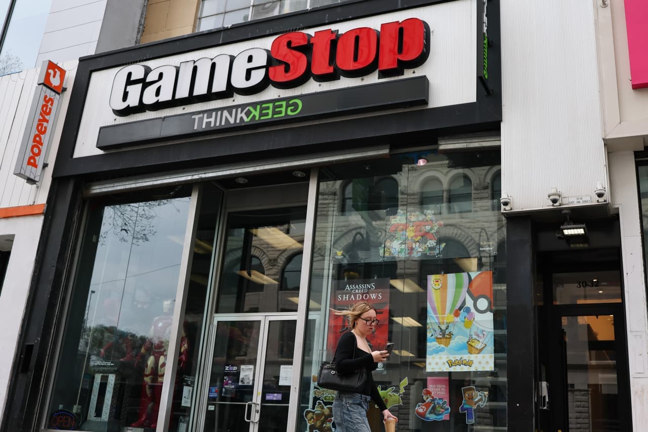 GameStop ups its stake in eBay after its buyout bid was rejected