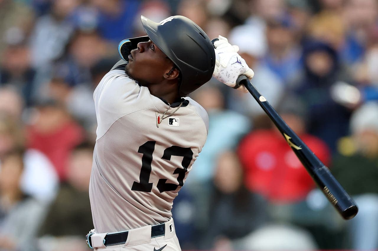 A ‘casual sports bettor’ just turned a $30 parlay into $1.98 million. Why sportsbooks still love this type of bet.