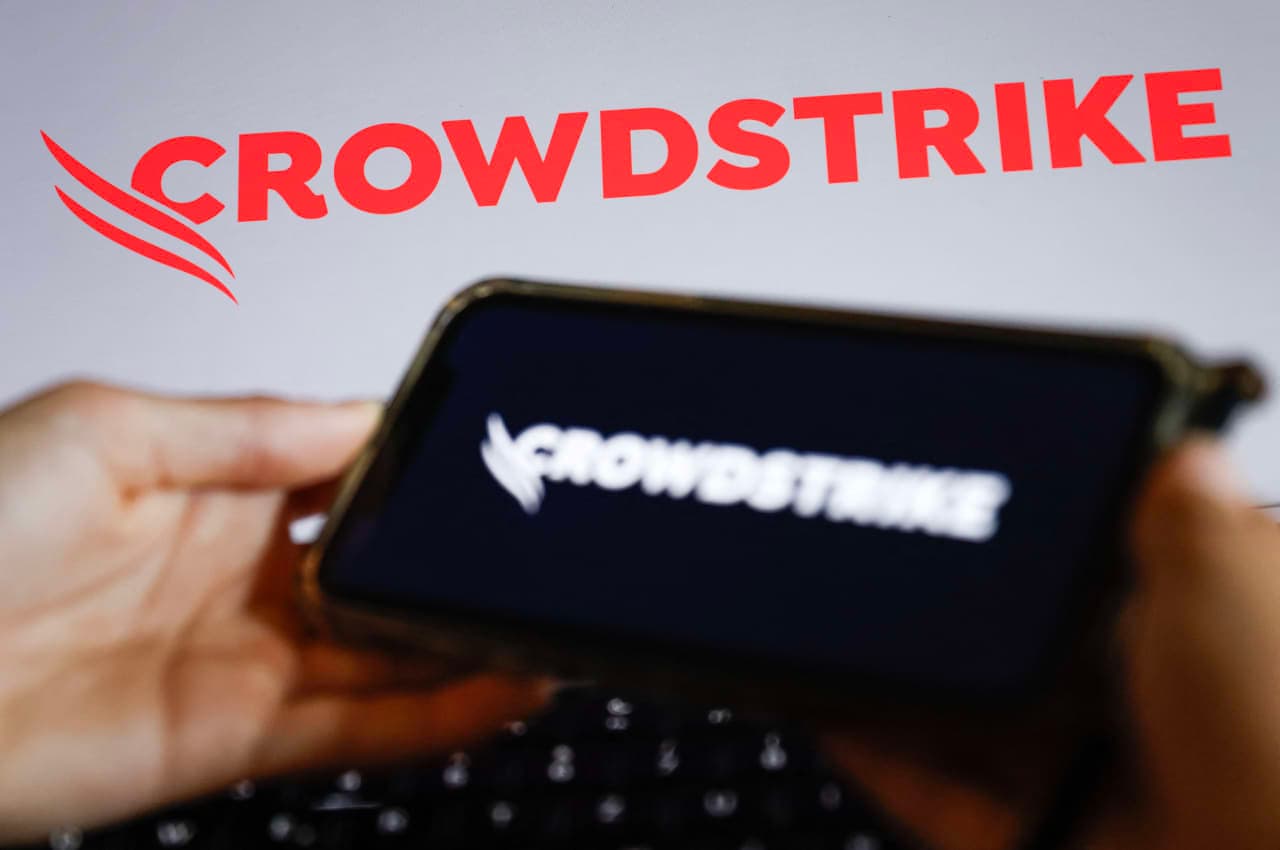 CrowdStrike’s stock falls as investors find more reason to pan cybersecurity earnings