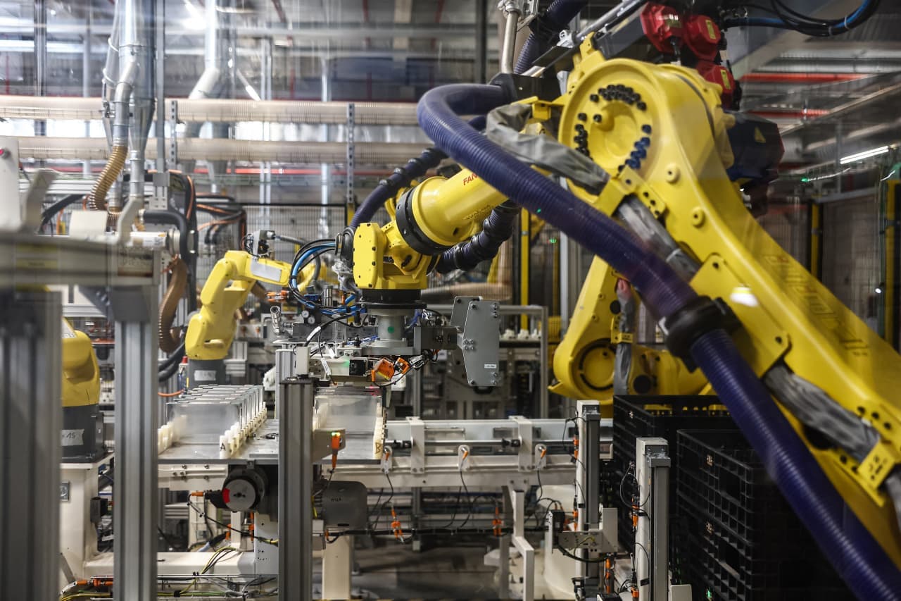 Businesses are spending for the future despite uncertain times — a good omen for the economy