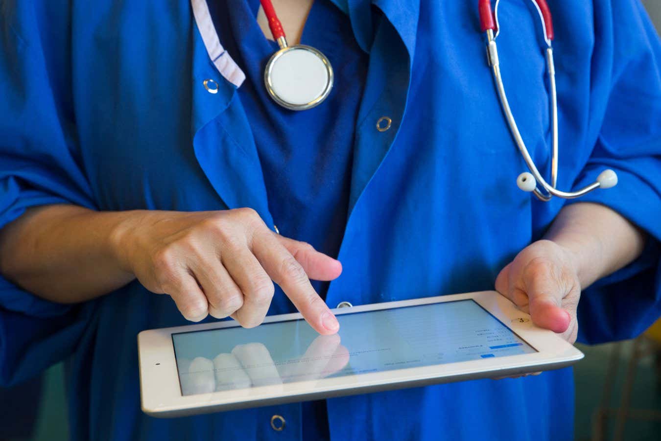 Backlash builds over NHS plan to hide source code from AI hacking risk