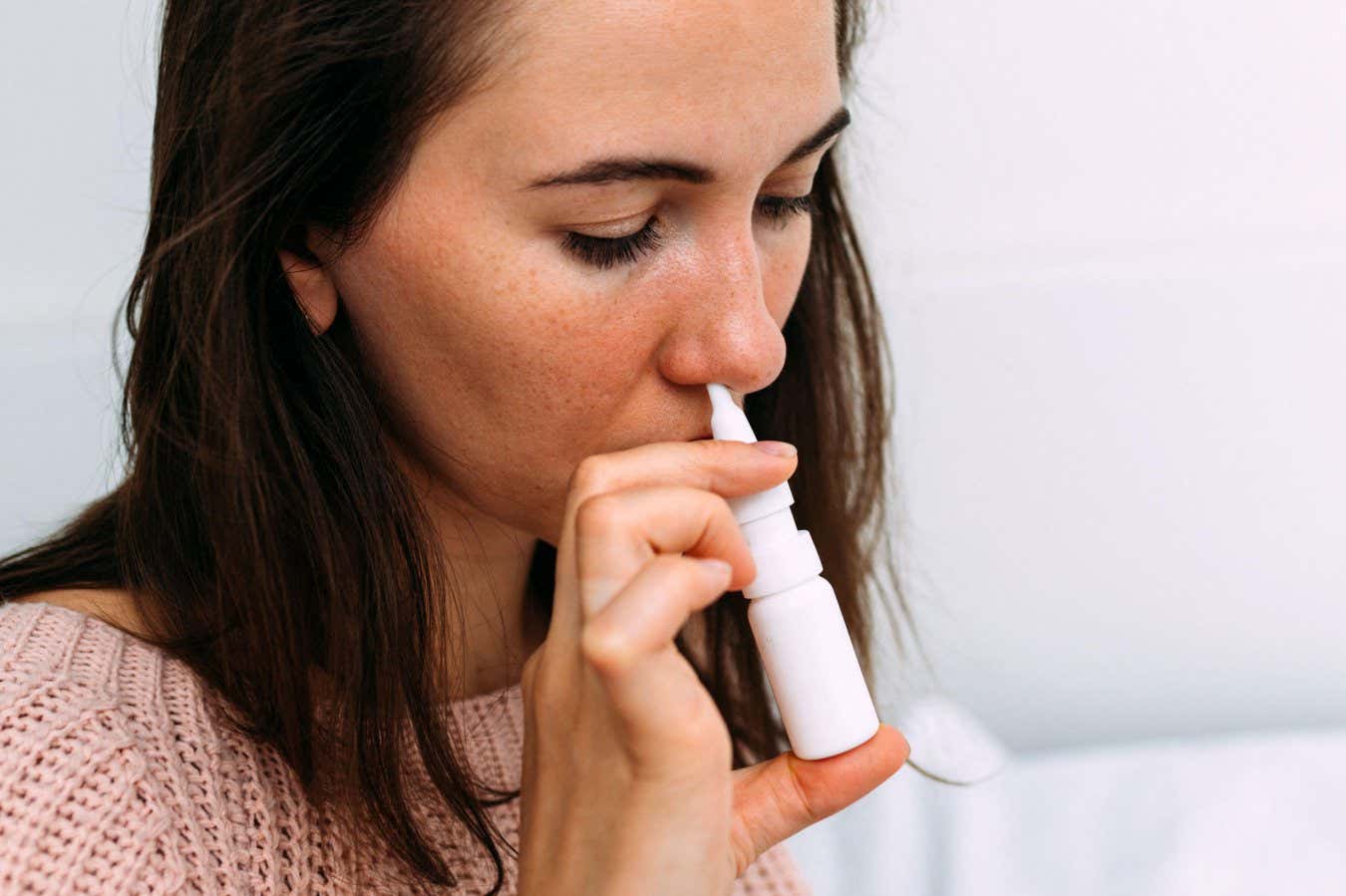 Fluctuating oestrogen levels may alter how drugs enter women's brains