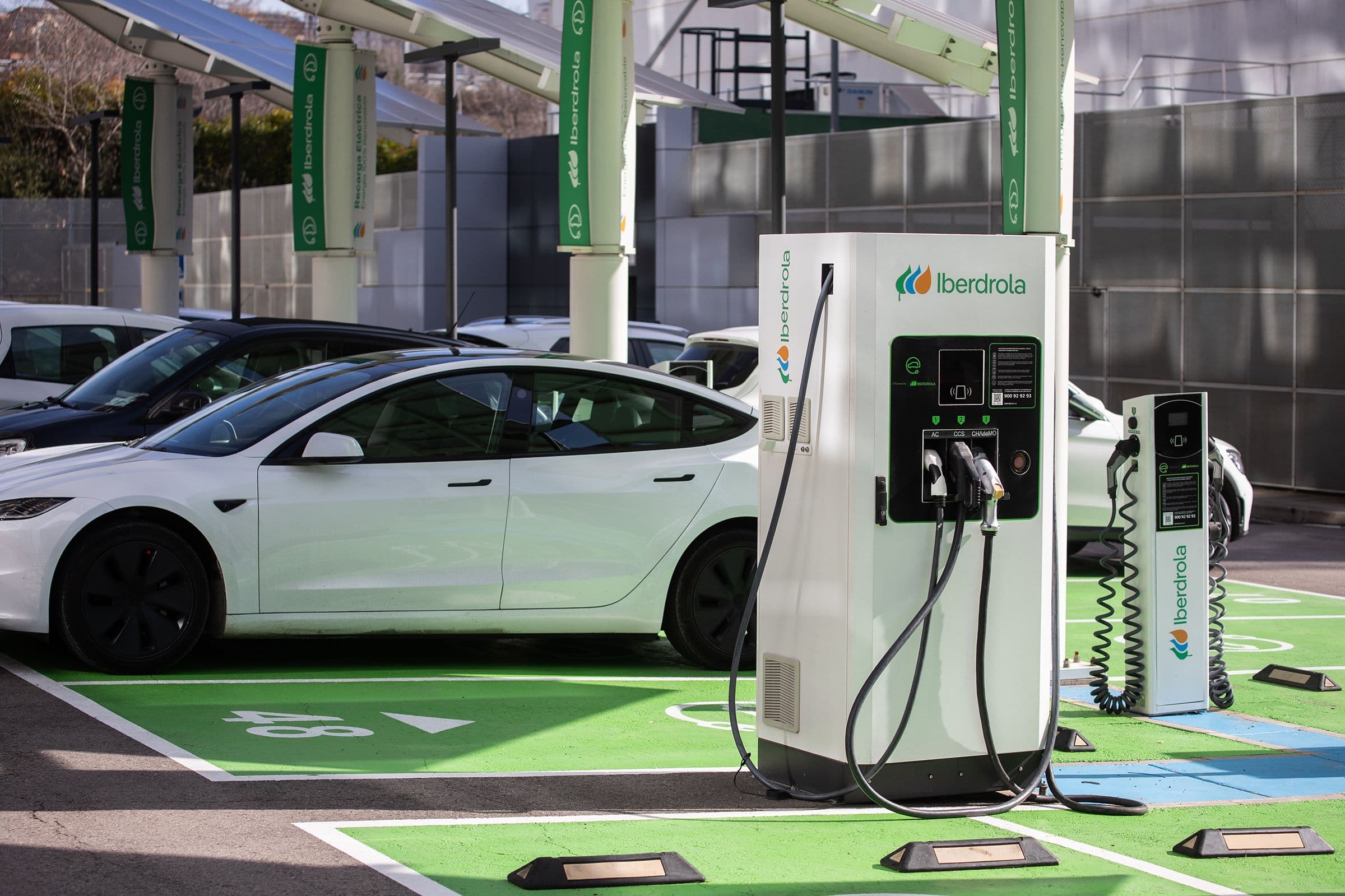 Here’s How AI Agents Can Protect EV Chargers