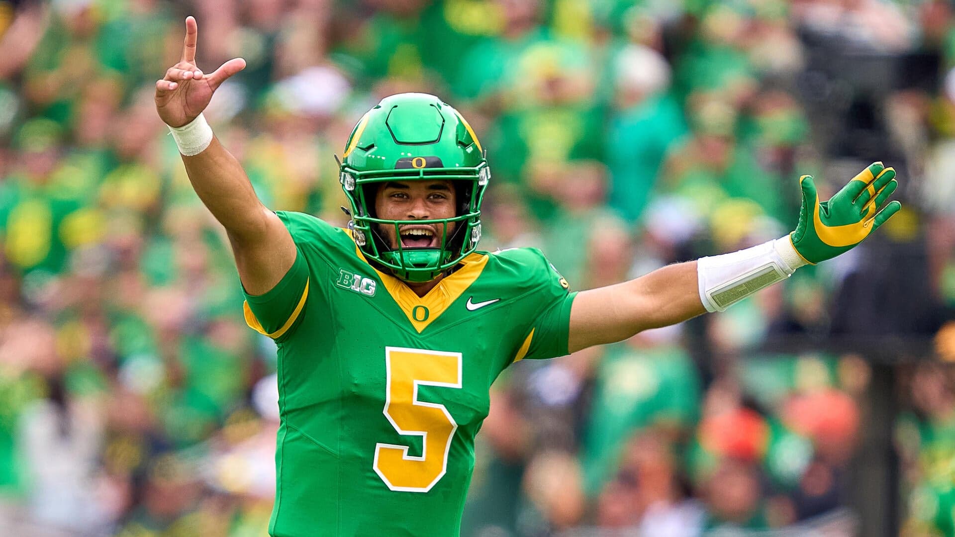 
                        Way-too-early 2027 NFL mock draft: Six QBs go in Round 1 in a deep class and Arch Manning isn't QB1 (yet)
                    