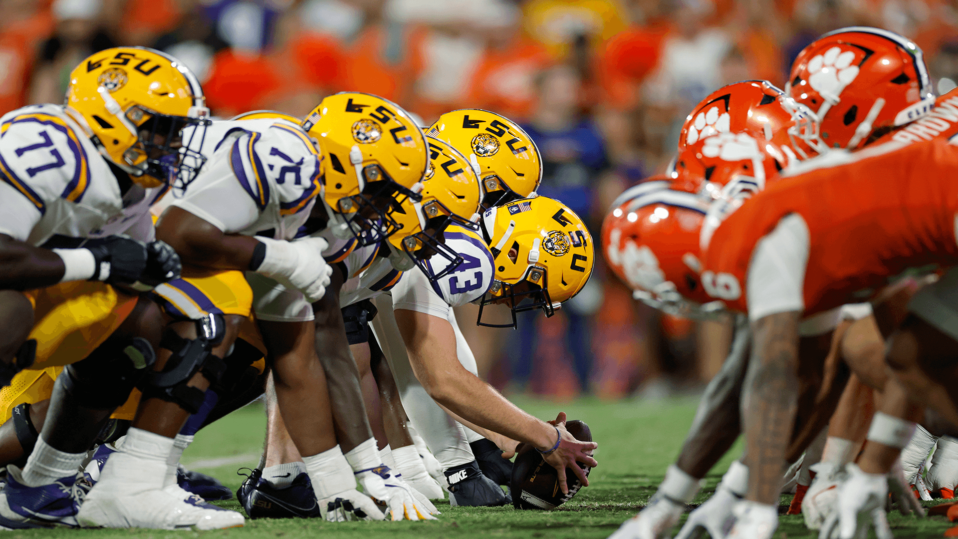 
                        College football predictions: Way-too-early picks for Week 1 as LSU-Clemson, Notre Dame-Wisconsin lead slate
                    