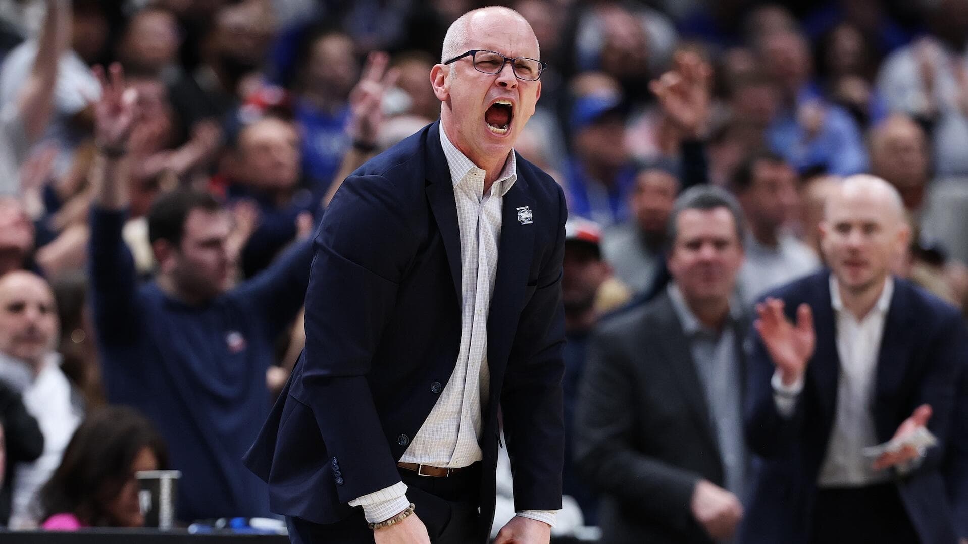 
                        Referee downplays contact with UConn's Dan Hurley during dramatic Elite Eight ending
                    