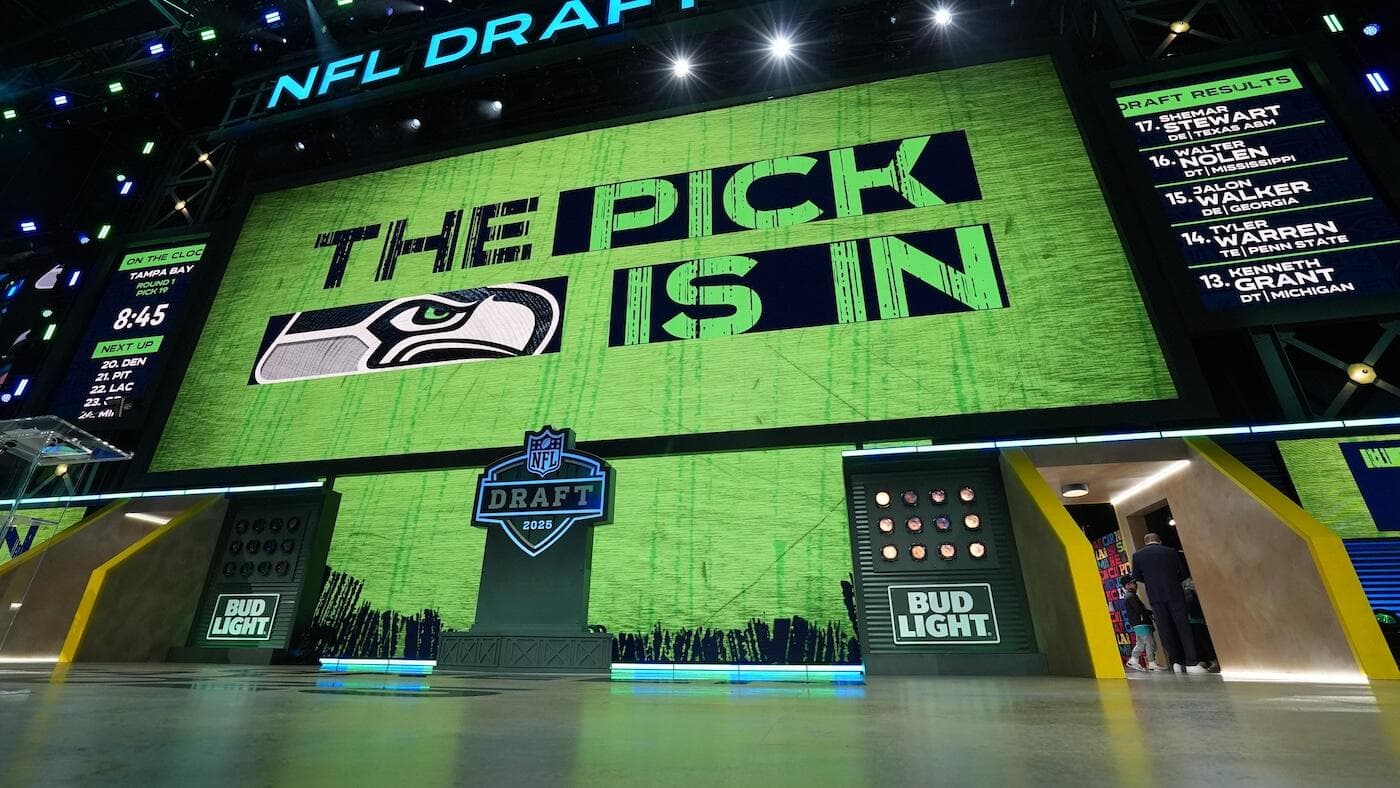 
                        Why an NFL Draft rule change for 2026 could cause chaos in the first round
                    