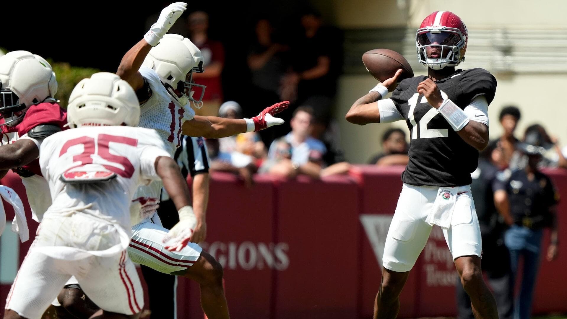 
                        Keelon Russell's starring A-Day performance complicates Alabama QB battle with Austin Mack
                    