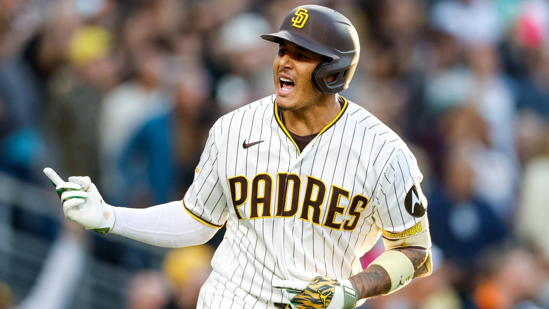 
                        Free MLB home run picks, odds for April 12: Manny Machado among best bets for Sunday HR player props
                    