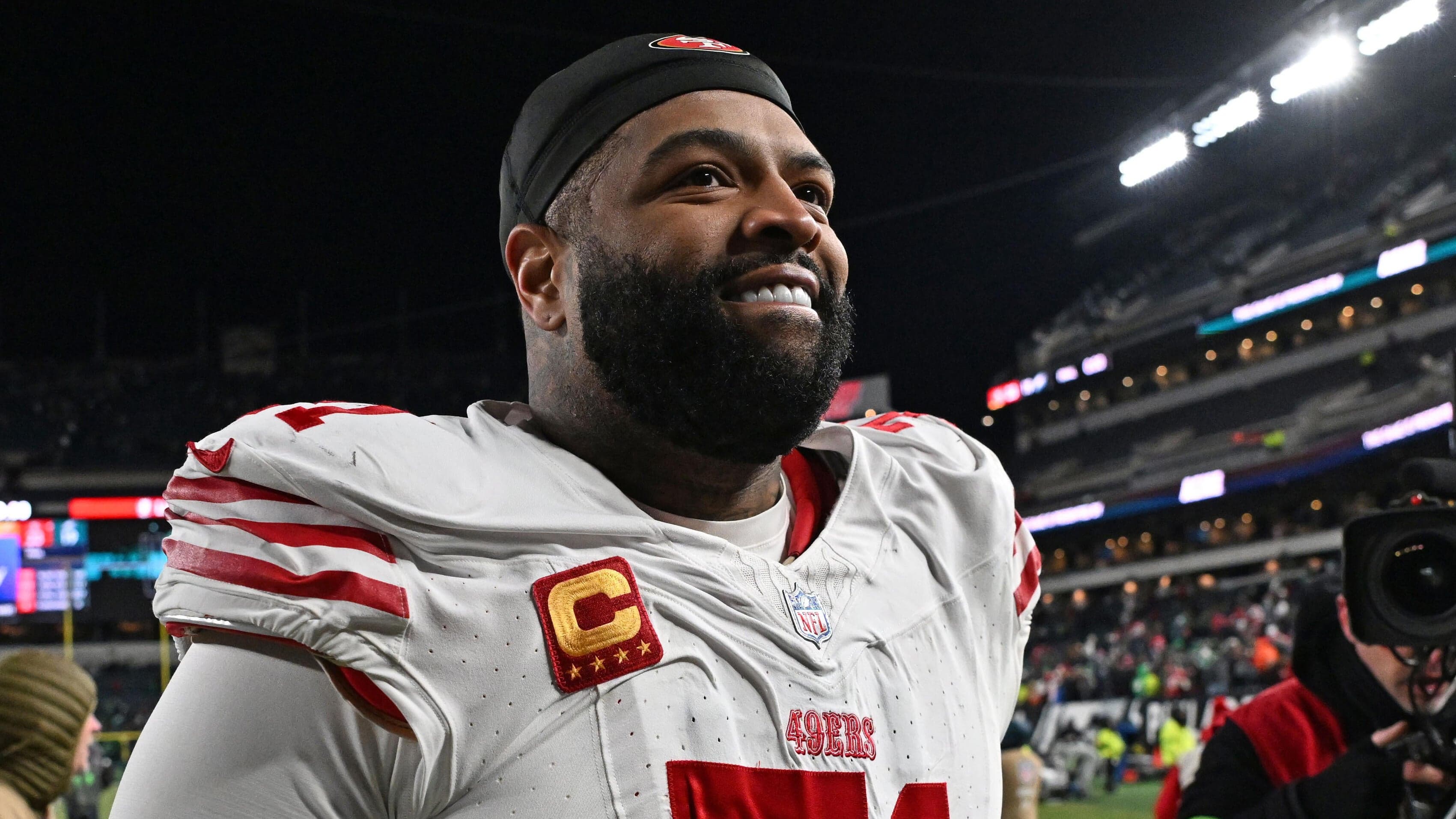 
                        Trent Williams, 49ers agree to two-year extension, what it means for San Francisco's championship window
                    