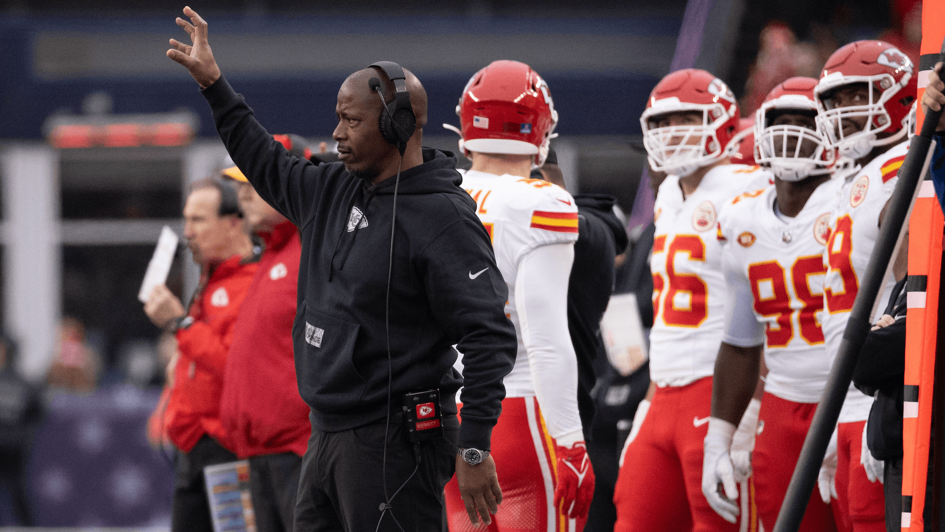 
                        Chiefs assistant coach Dave Merritt arrested on domestic battery charge ahead of 2026 NFL Draft
                    