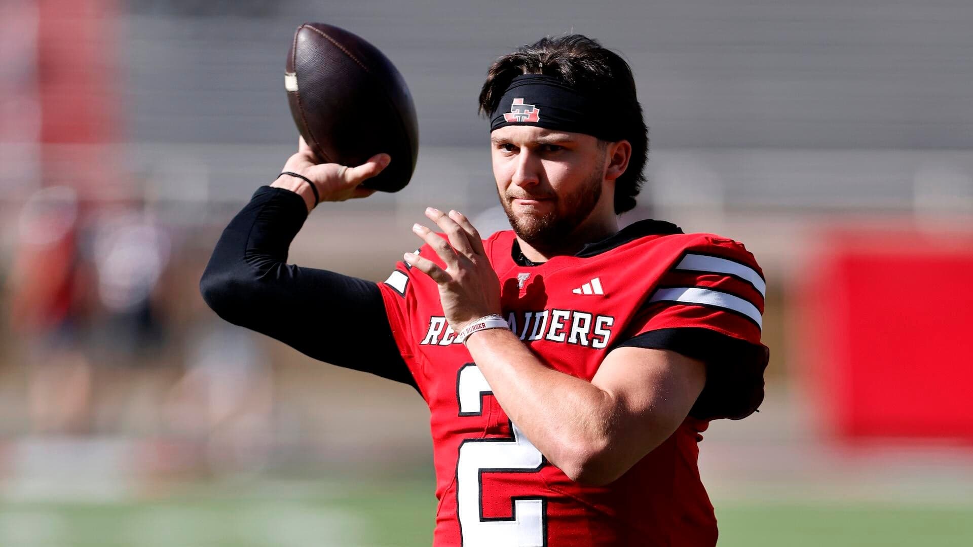 
                        Kirby Smart, Nick Saban weigh in on the 'expensive lesson' of the Brendan Sorsby gambling case
                    