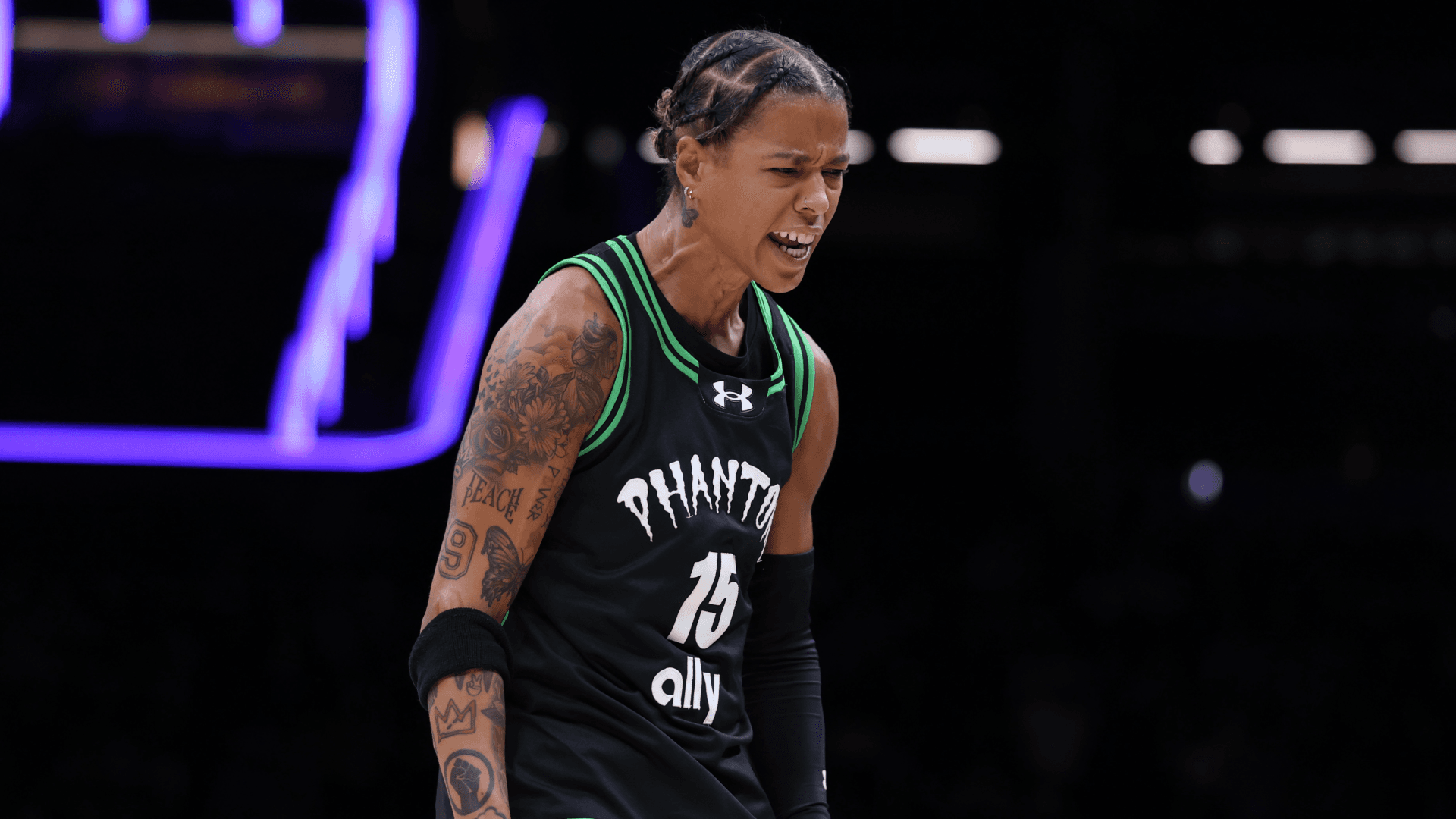 
                        Sky sign Natasha Cloud after lengthy wait in free agency: What it means for revamped Chicago team
                    