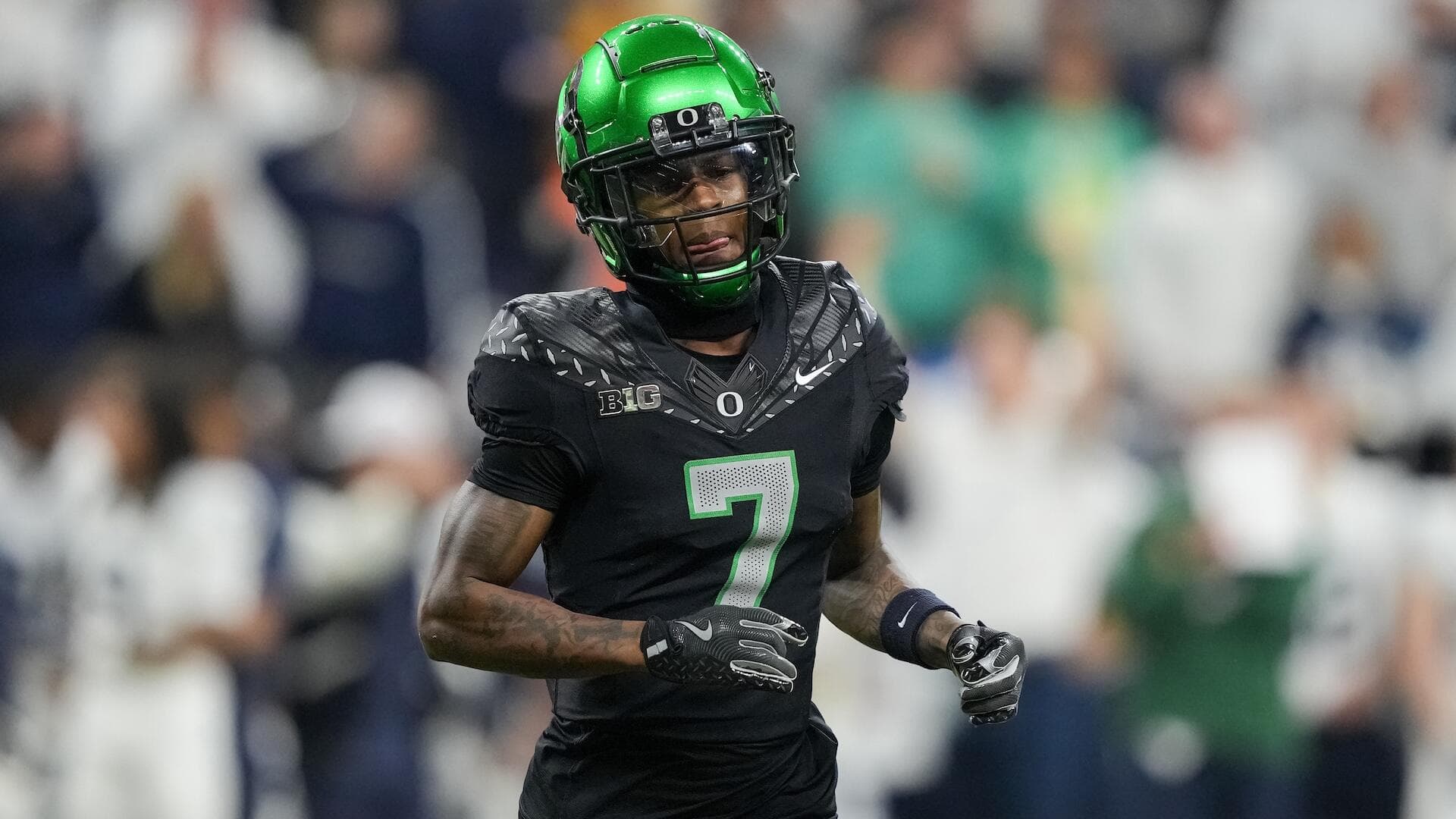 
                        Big Ten post-spring intel: Breakout players, key QB battles, more buzz from across the league
                    