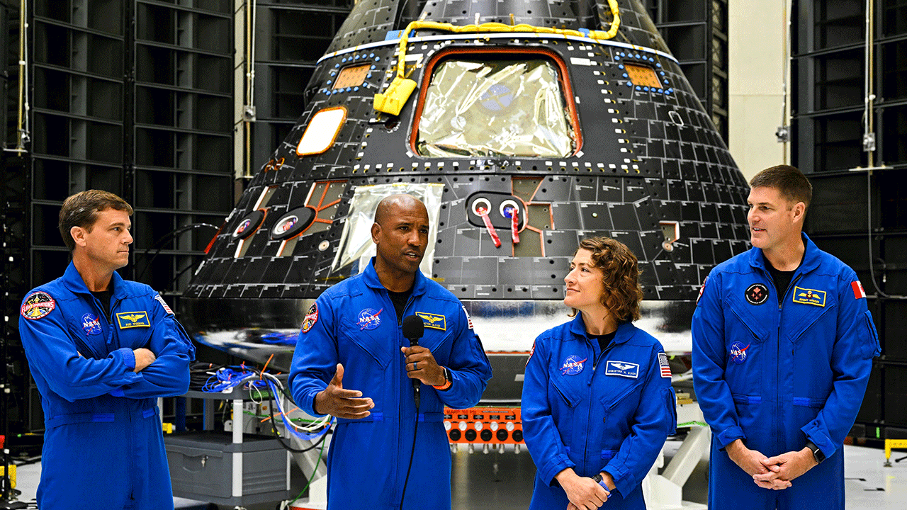 Astronaut Victor Glover praised for saying moon mission is 'human history,' not 'Black history'