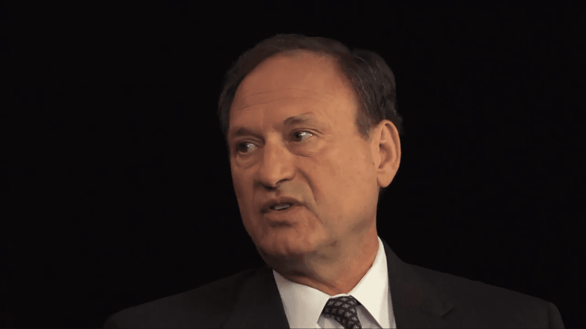 How Justice Alito Assembled The Coalition That Sent Roe To The Dustbin Of History