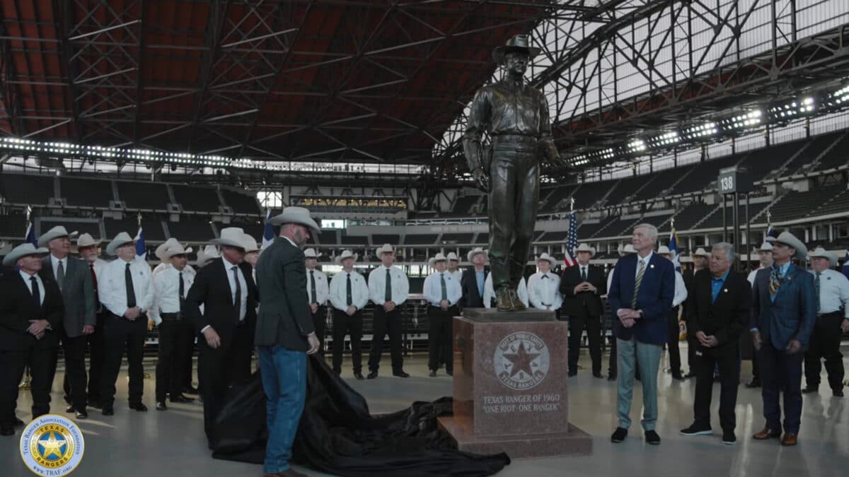 The New York Times Tries To Gin Up A Hit Piece On The Texas Rangers, But Nobody Cares
