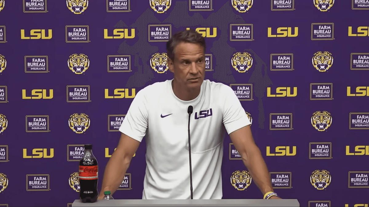 Lane Kiffin Is The Classless Coach Who Cries Racism