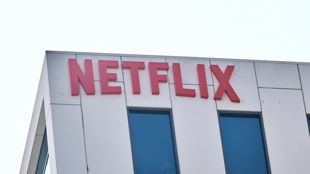 Netflix Authorizes $25 Billion Stock Buyback in Bid to Boost Share Price