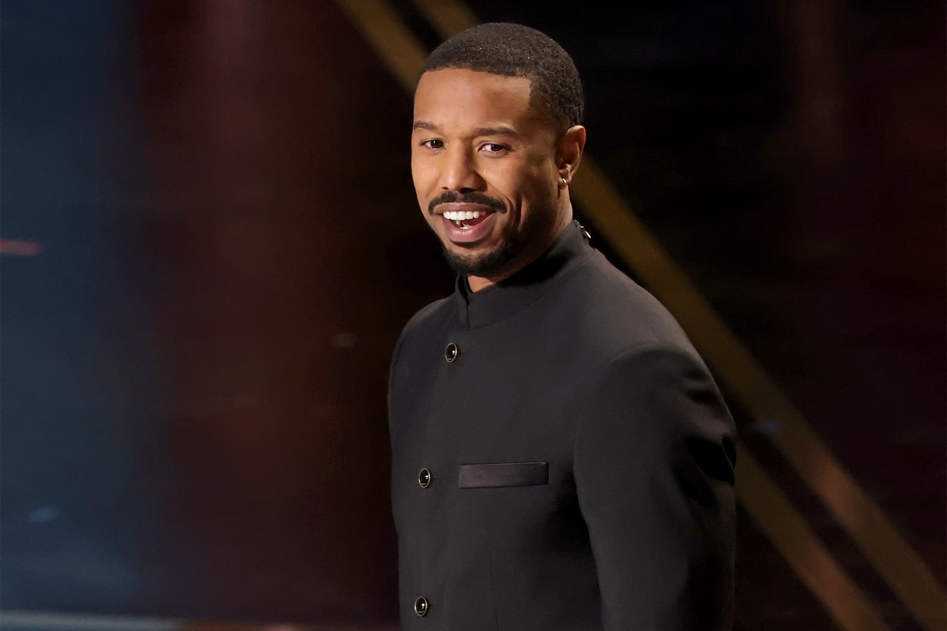 Michael B. Jordan’s ‘Thomas Crown Affair’ Trailer Seduces CinemaCon With Art, Sex and an Oscar-Winning Six Pack