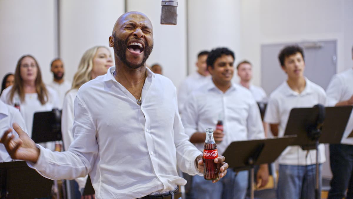 Coca-Cola Bets Famous ‘Hilltop’ Jingle Still Has Fizz With Modern Crowds