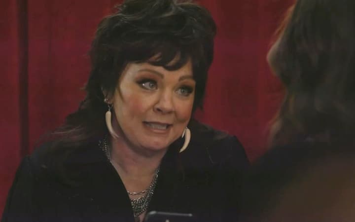 Melissa McCarthy Hits on Mariska Hargitay as ‘Law & Order: SVU’ Guest Star: ‘I Know My Way Around a Pair of Handcuffs’