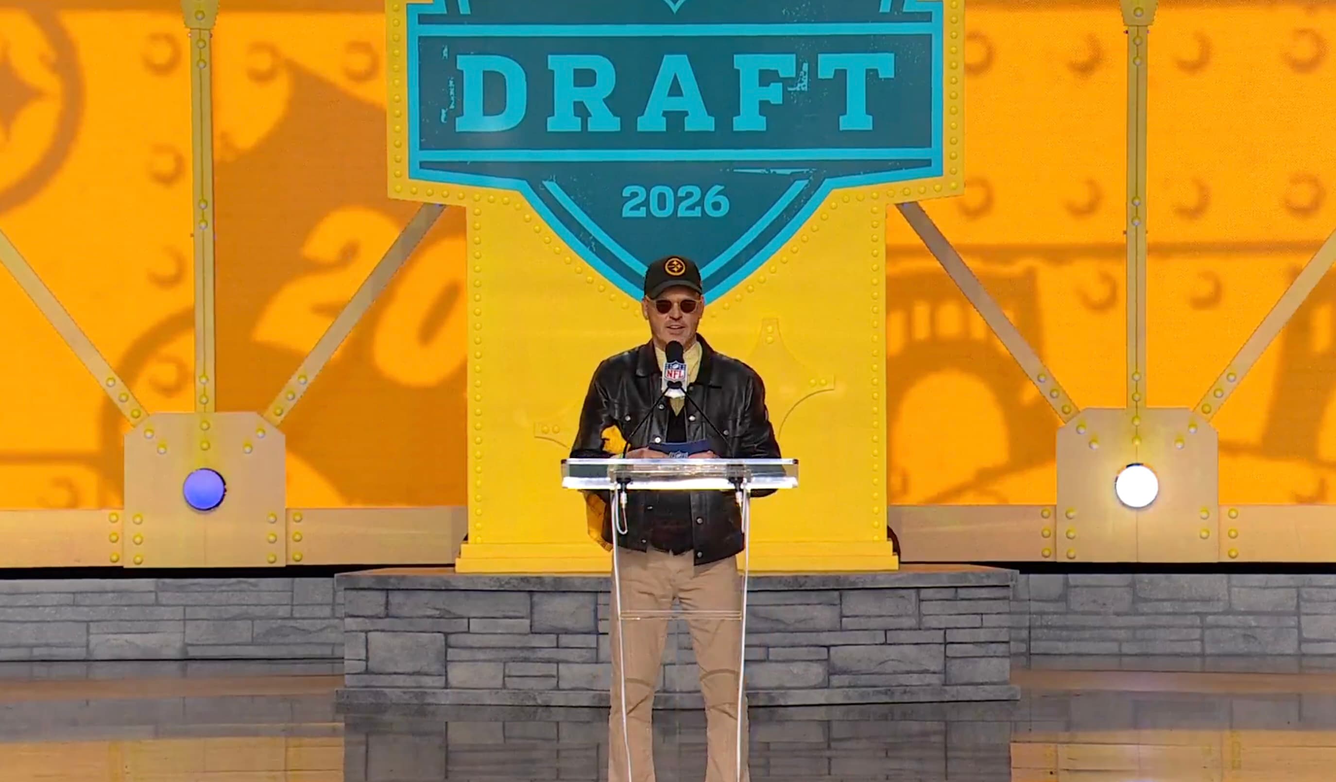 Michael Keaton Returns to Hometown Pittsburgh to Announce Steelers’ NFL Draft Pick