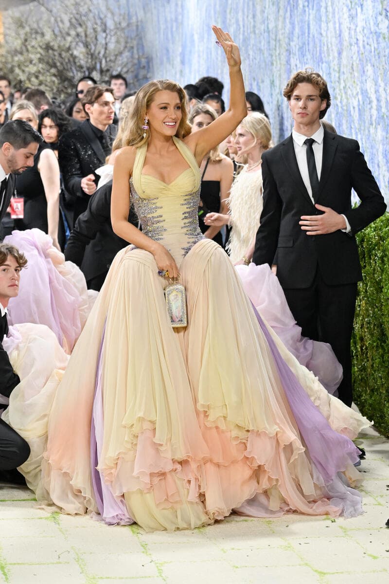 Blake Lively Stuns on Met Gala Carpet Hours After Settling Justin Baldoni Lawsuit