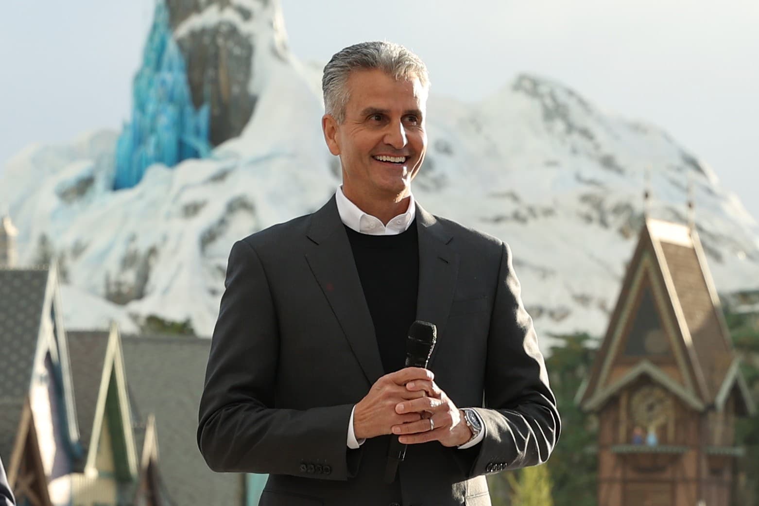 Disney Revenue Rises 7% in Earnings Beat, Disney+ and Hulu Streaming Income Pops 88% to $582 Million
