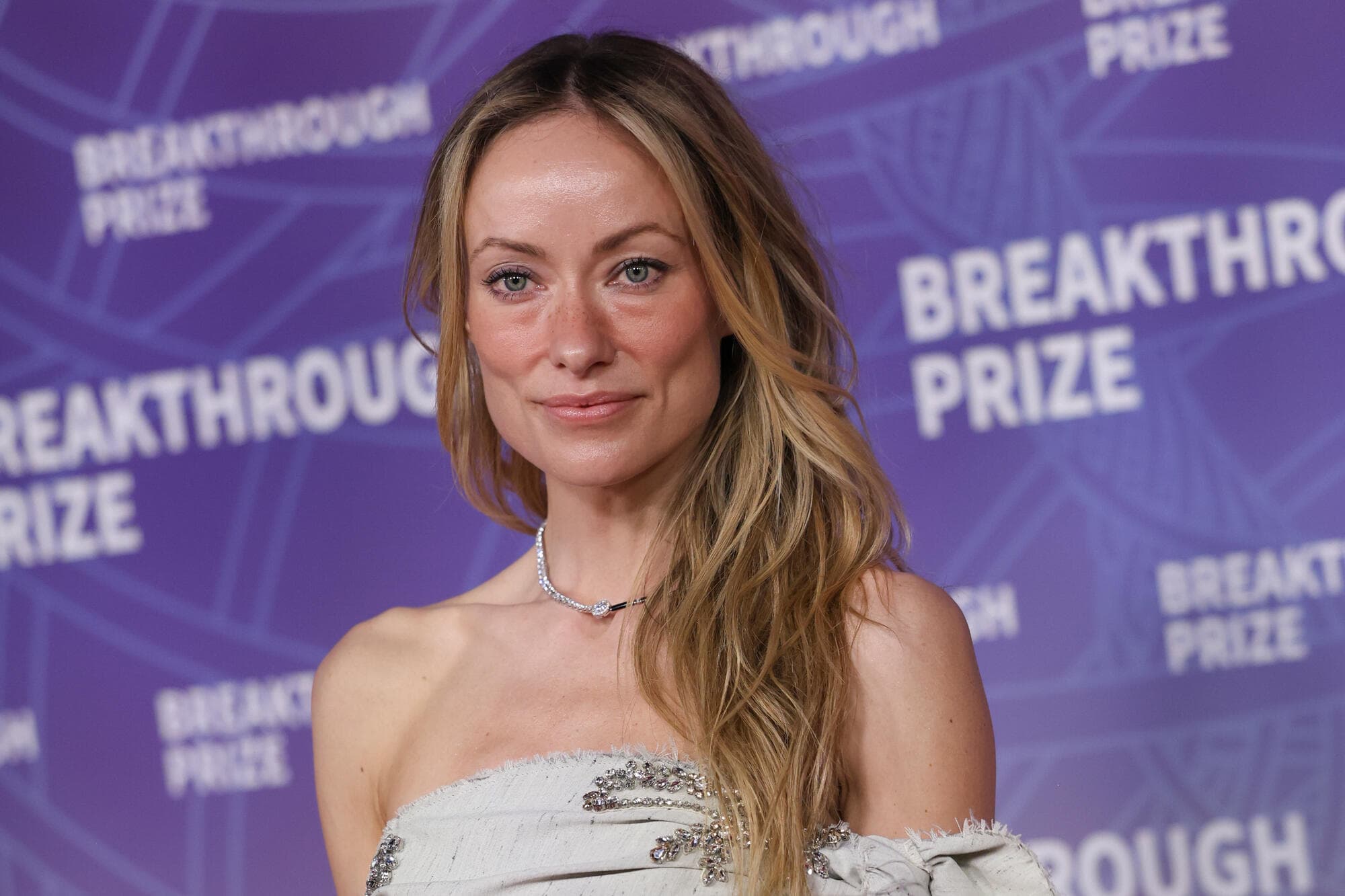 Olivia Wilde Laughs Off Trolls Comparing Her to Gollum After Viral Red Carpet Video: ‘Is That My Best Angle? No. It’s Startling’ but ‘I’m Not Dead’